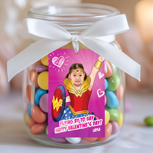 Turn your little girl in Wonder Woman for her Superhero Valentine’s day tags, Wonder Woman Valentine tags. 2250C